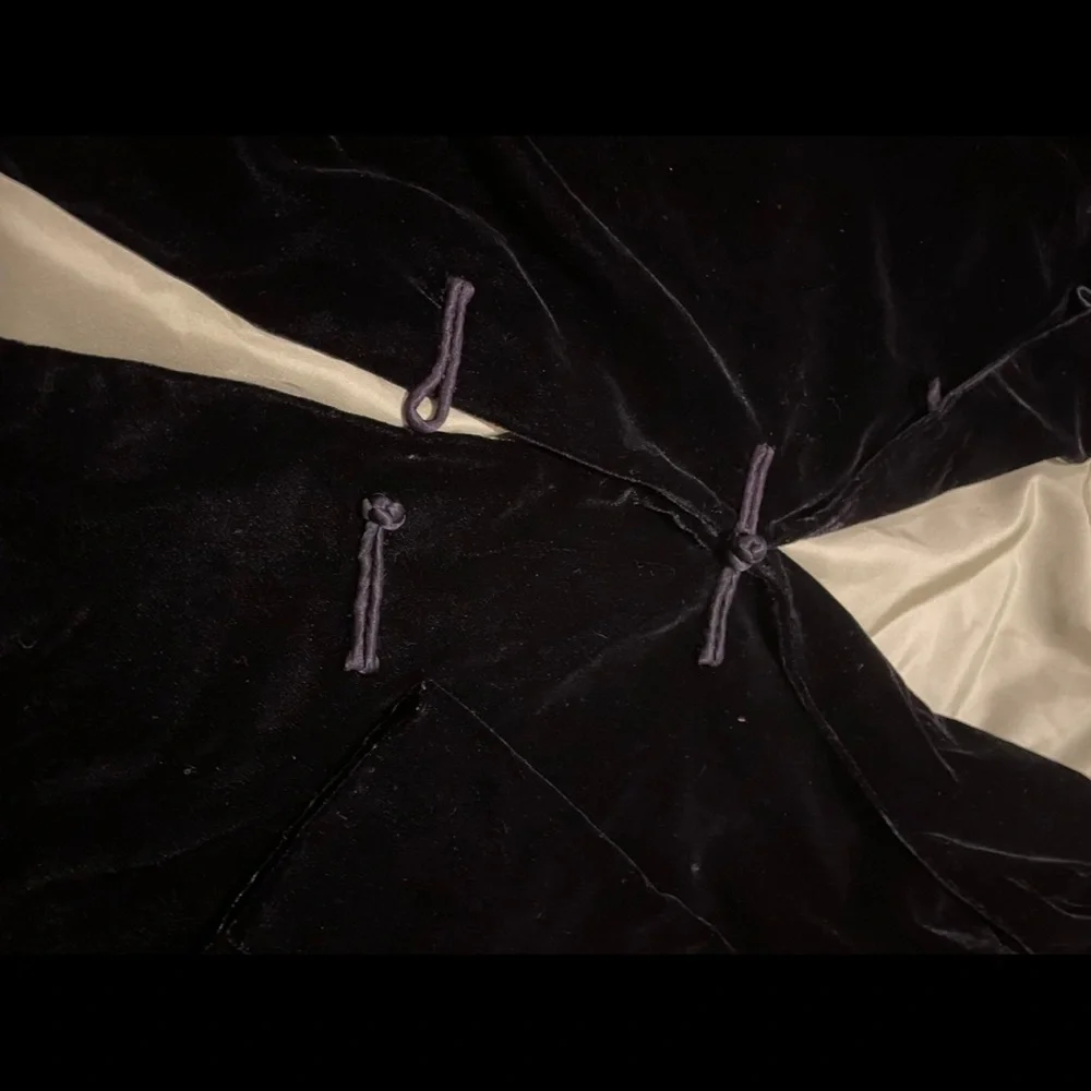blazer - Picture 2 of 4